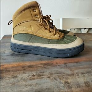 Nike Snowboots